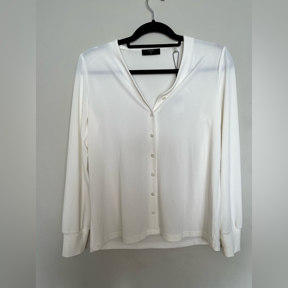 Tahari Ivory Blouse. Size X-Small. NWT. long sleeve and lightweight. - Picture 1 of 5